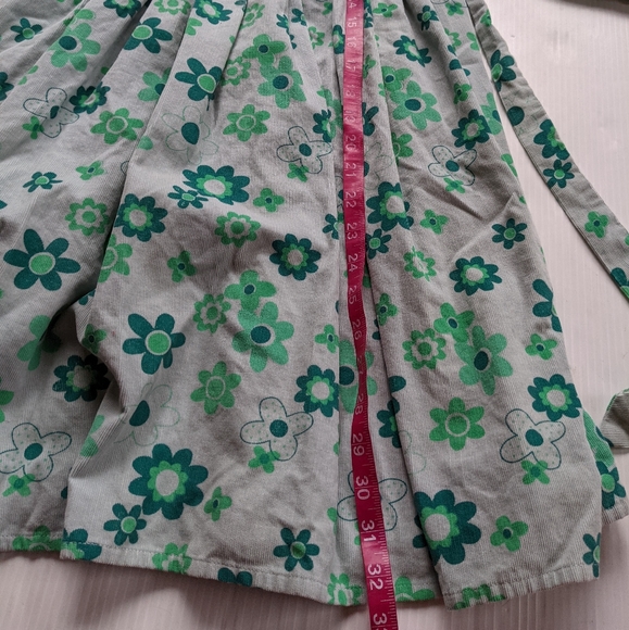 VINTAGE girls smocked green floral corduroy dress - Picture 7 of 8